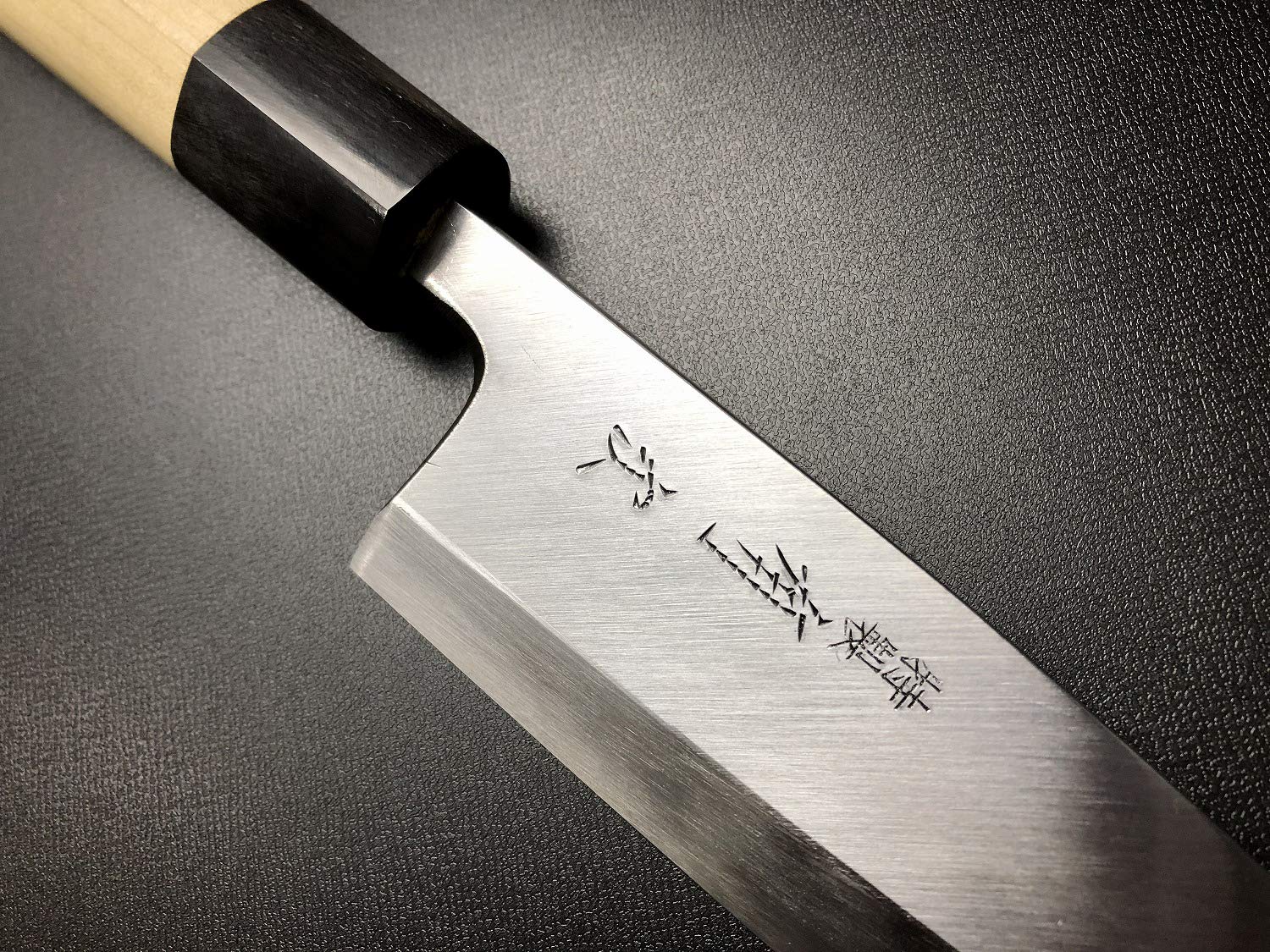 有次 特製 出刃包丁 Amazon | 有次 包丁 特製相出刃 165mm 白鋼2 築地 ARITSUGU 柄